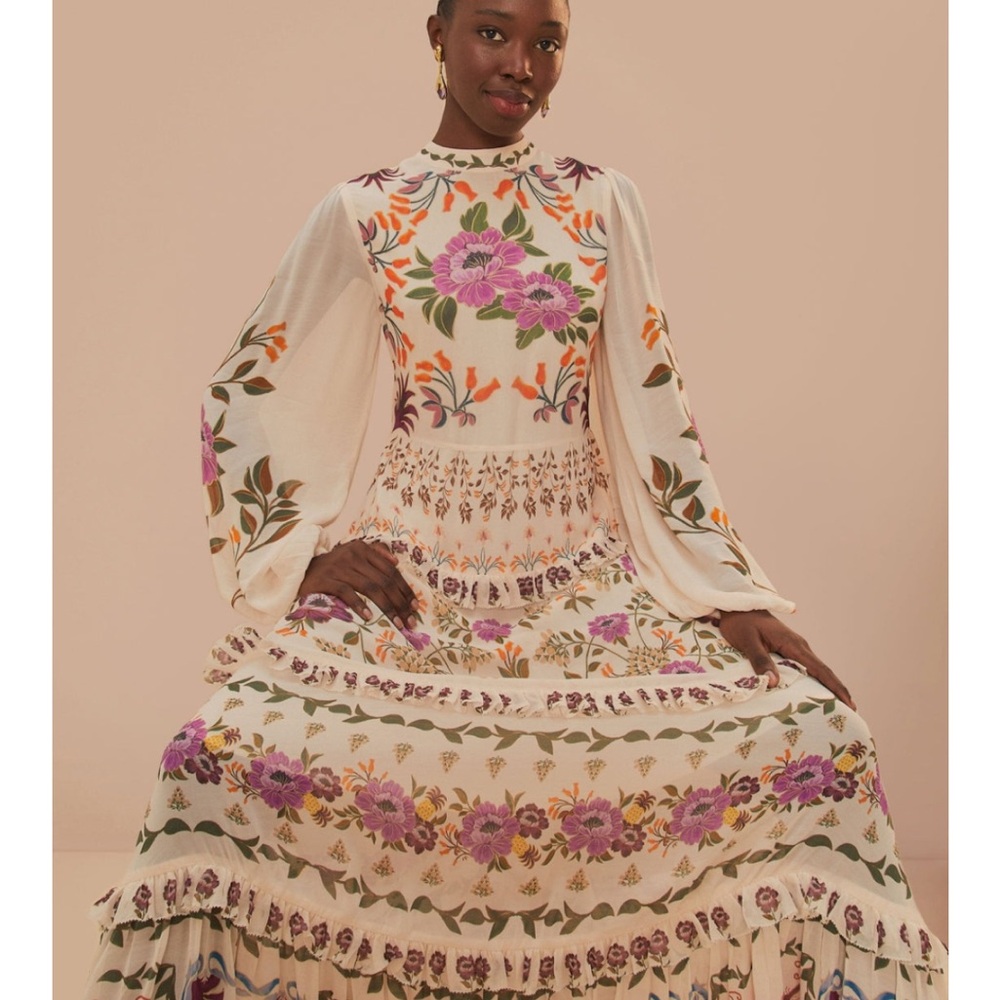 ♥️ FARM Rio Cream Winter Garden Ruffle Maxi Dress